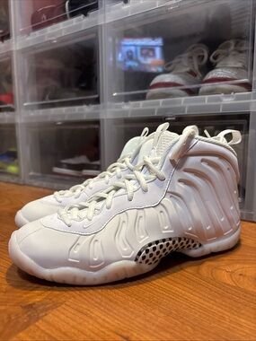 Nike Little Posite One GS Triple White HQ1959-100 Basketball Shoes Sz 6Y/7.5W N